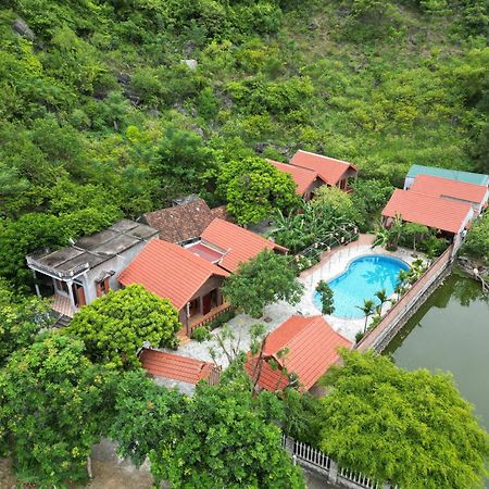 Pham Gia Homestay Ecogarden 宁平 外观 照片